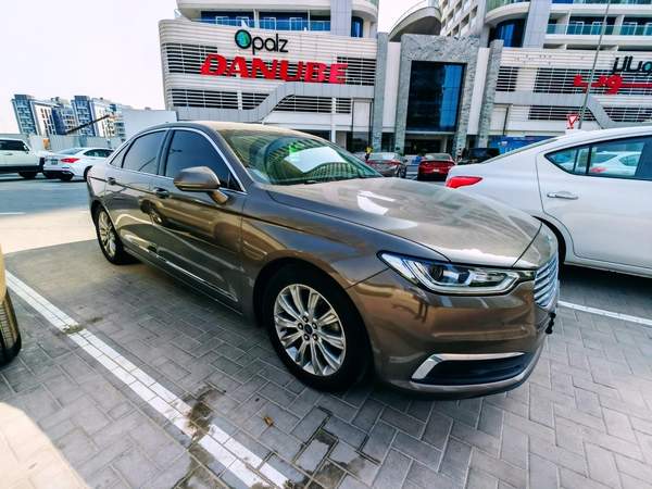 2022 Ford Taurus GCC specs - Altayer Maintained