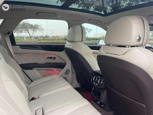 Bentley Bentayga FIRST EDITION