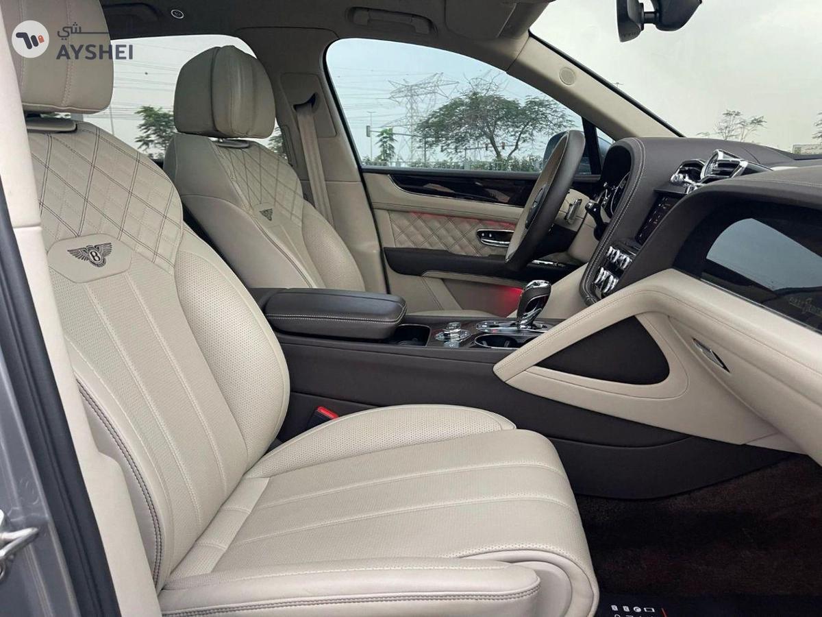 Bentley Bentayga FIRST EDITION-11-11