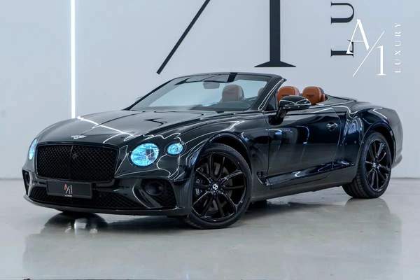 Bentley Continental GTC 2021 - GCC Specs
