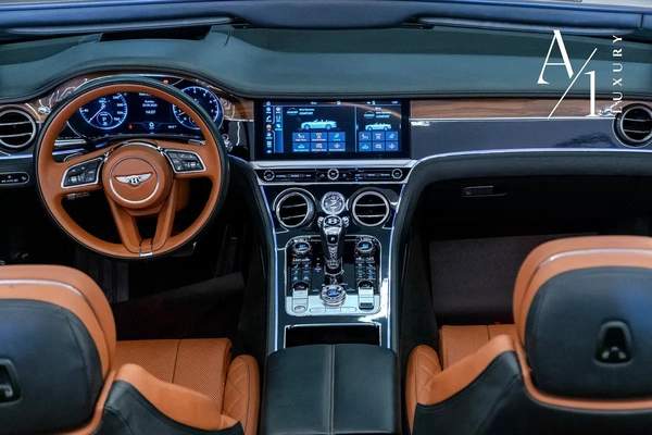 Bentley Continental GTC 2021 - GCC Specs
