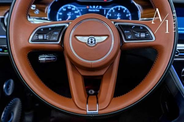 Bentley Continental GTC 2021 - GCC Specs