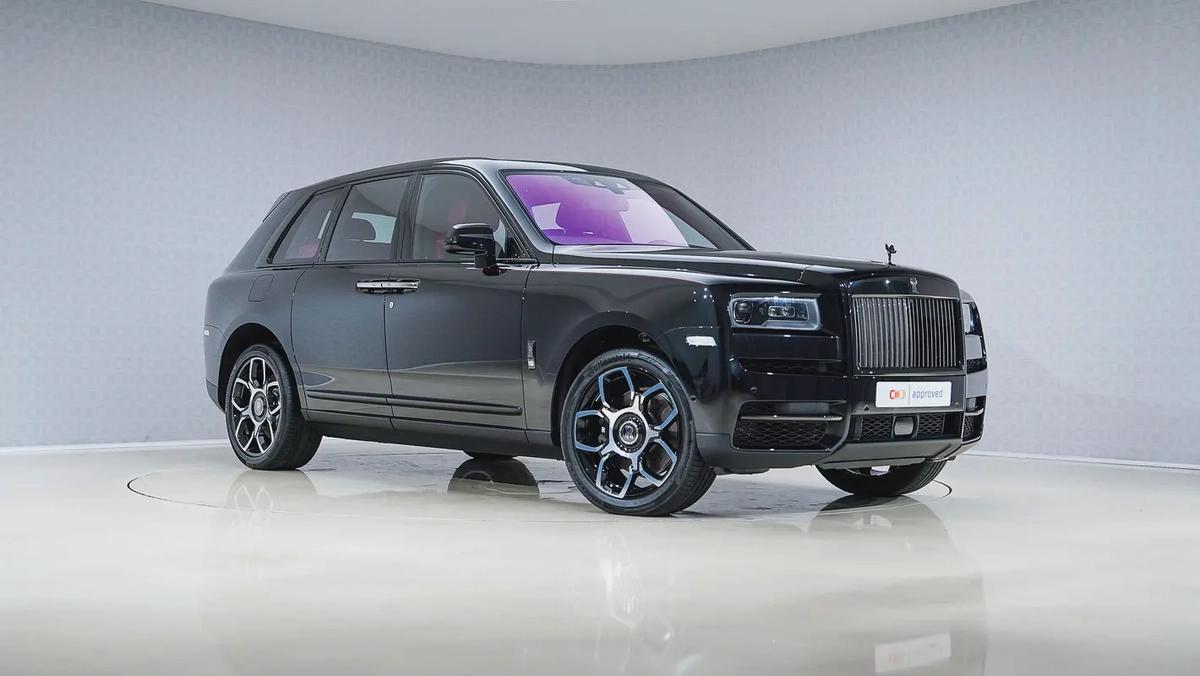 Special Offer | AED 22,143 PM | Up to 3 Years Warranty Unlimited | Cullinan Black Badge-8-8