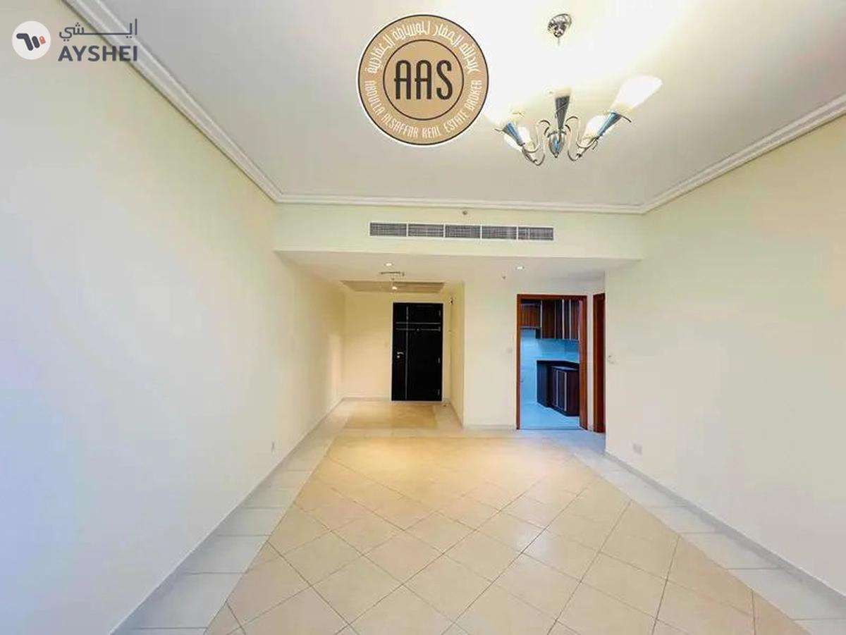 Prime Location || High Floor || 3 Bedroom Hall || In 140K Only-0-landscape