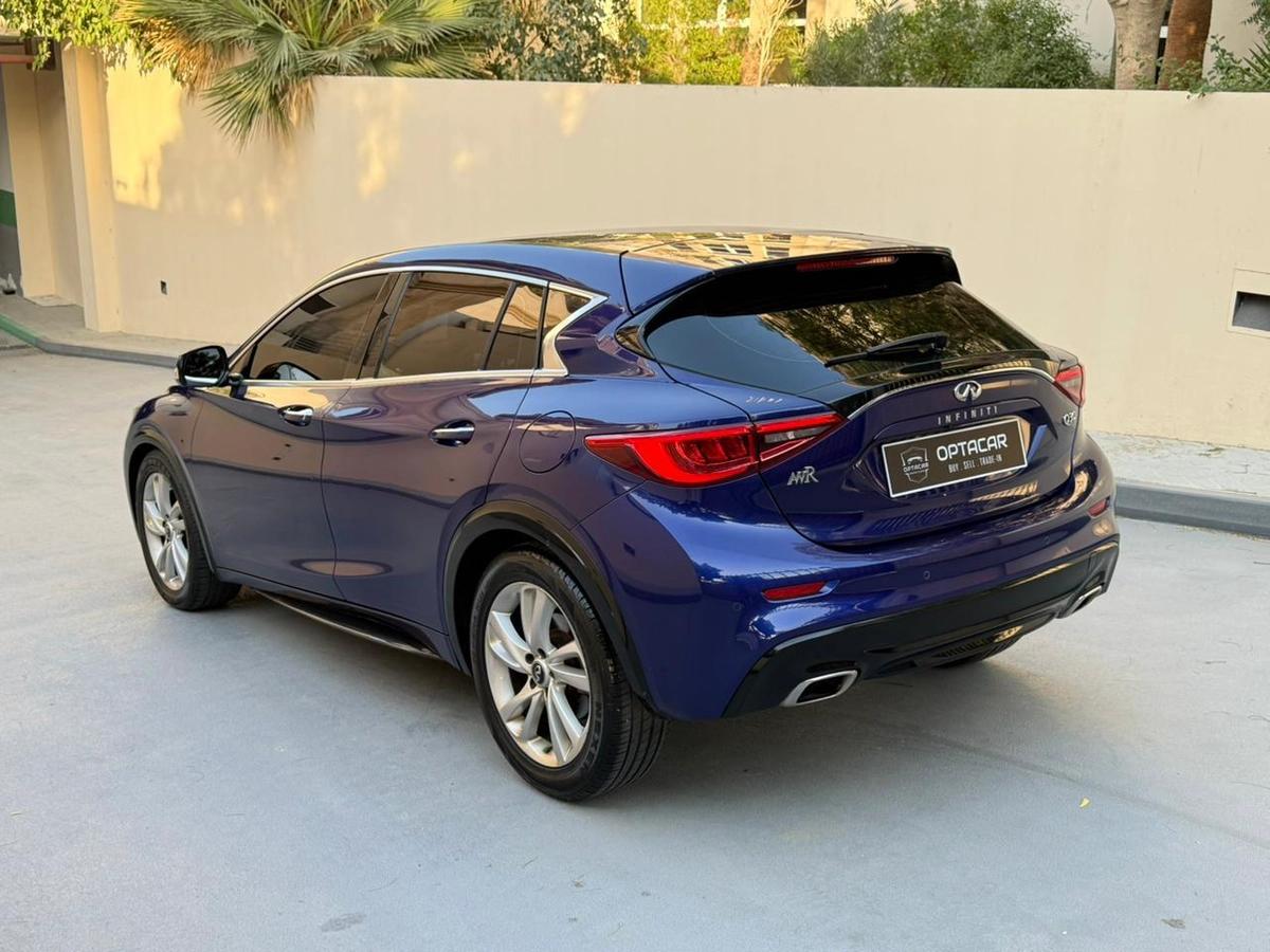 Gulf Specs 2018 INFINITI Q30 1.6Litre 4-Cylinder Turbo-Charged-8-8
