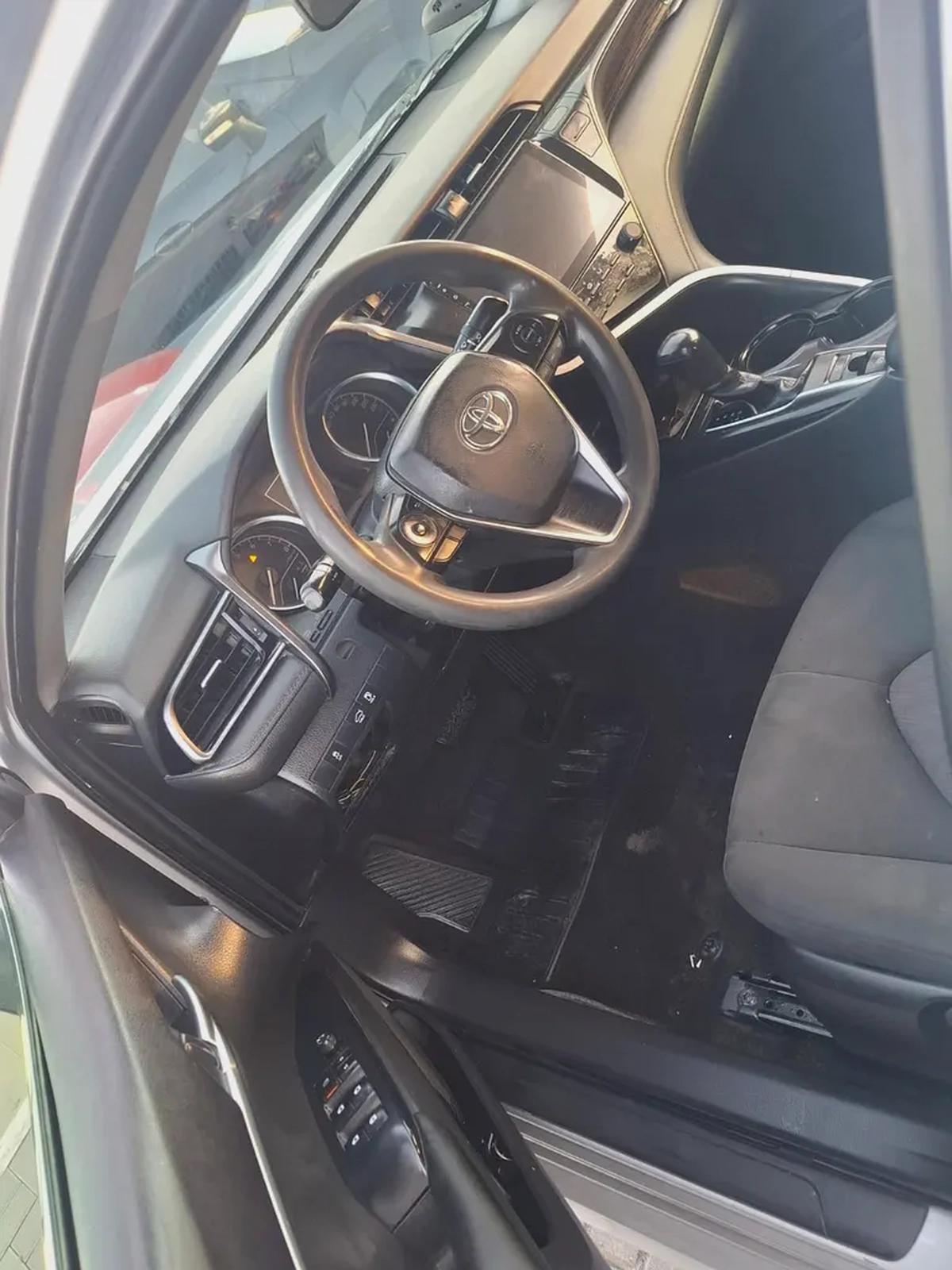 تويوتا كامري 2020 بترول الاصل تكسي-7-7