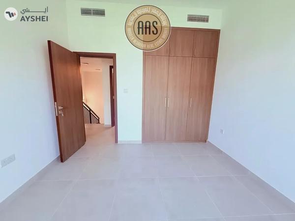 READY TO MOVE SPACIOUS 3BR+MAID VILLA AVAILABLE FOR RENT
