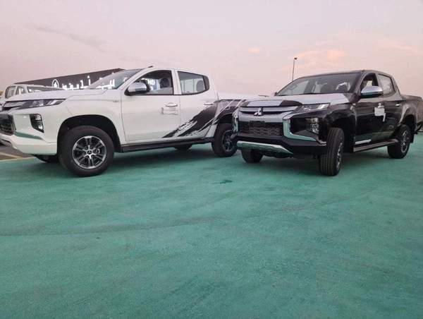 Mitsubishi L200 L200 Full Option 4WD Manual Diesel