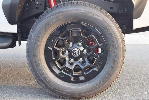 Toyota Hilux TOYOTA HILUX GR SPORT 2.8L MODEL 2024 FOR EXPORT ONLY