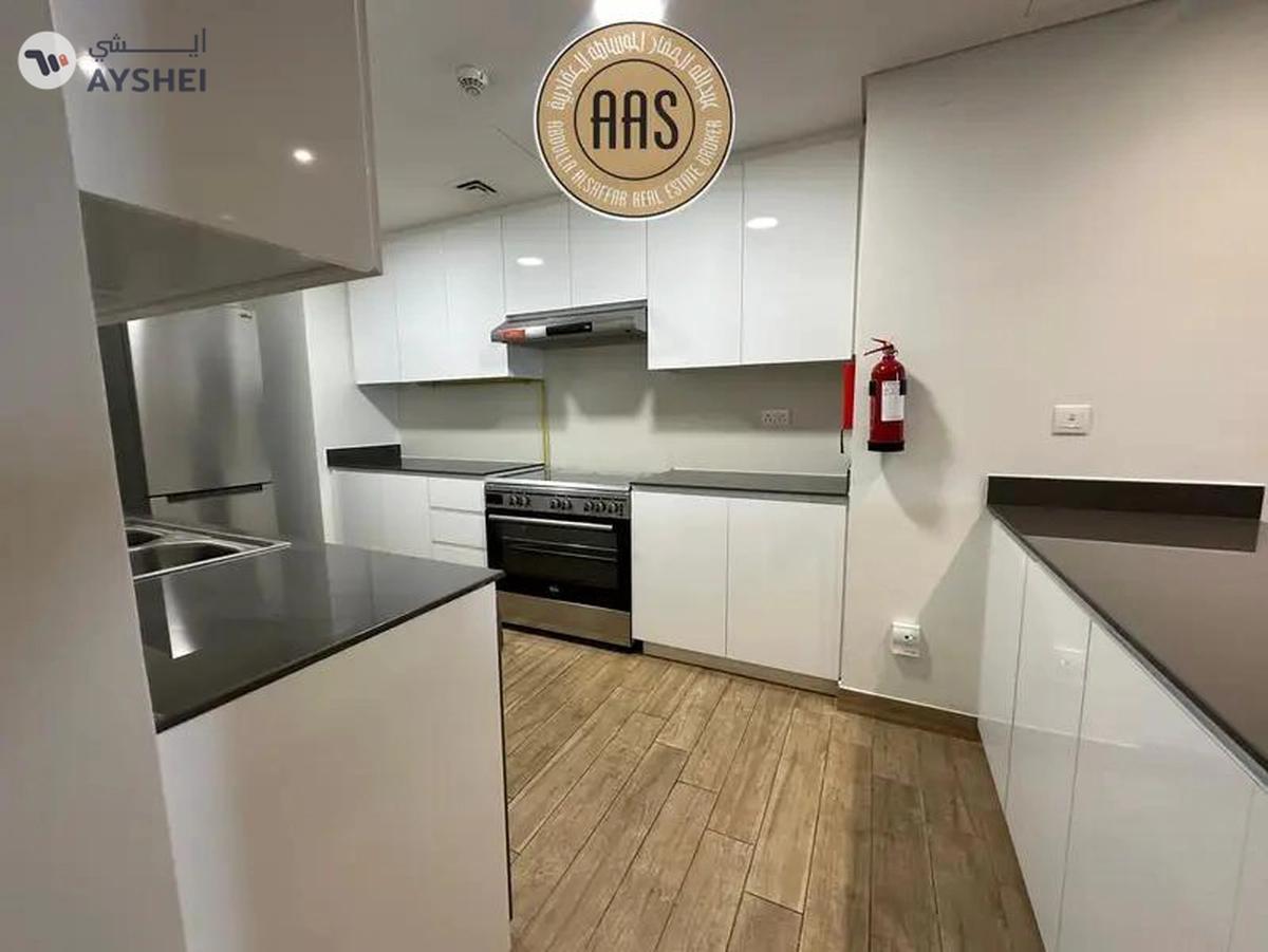 Luxurious 3bhk flat||Multiple Cheques ||Near Metro Station-5-5