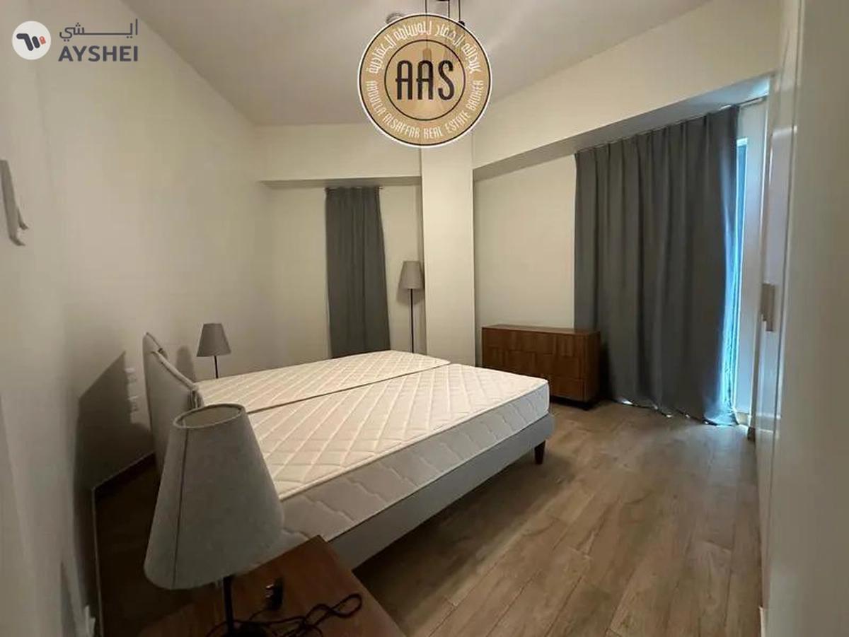 Luxurious 3bhk flat||Multiple Cheques ||Near Metro Station-7-7