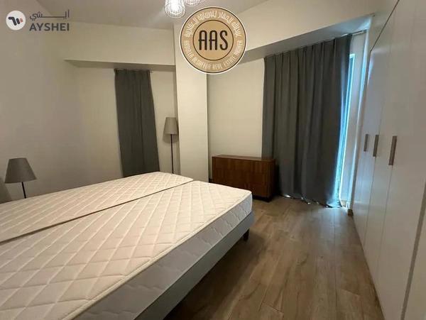 Luxurious 3bhk flat||Multiple Cheques ||Near Metro Station