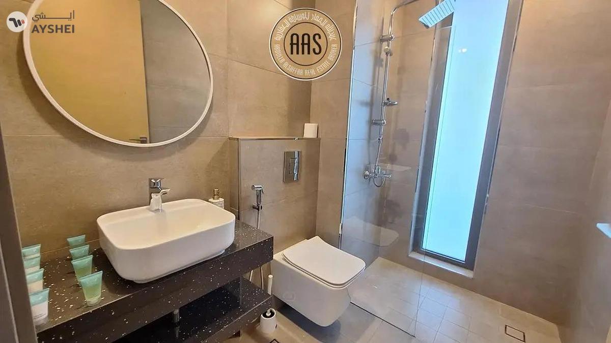 READY TO MOVE FURNISHED 2BHK WITH ALL FACILTIES-4-4