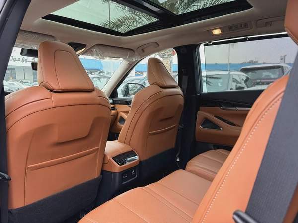 2024 Infiniti QX60 Sensory - GCC Specs - Brand New