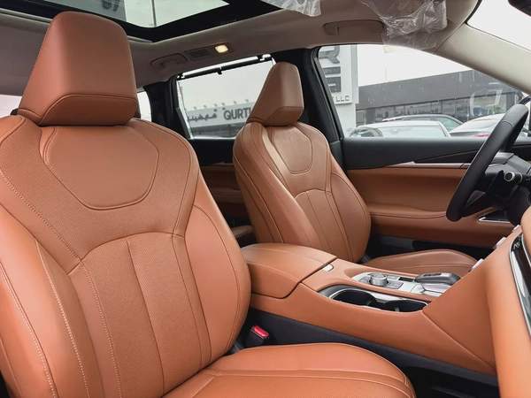 2024 Infiniti QX60 Sensory - GCC Specs - Brand New