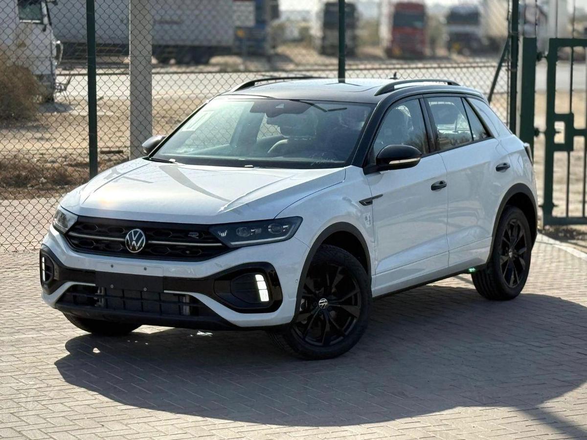 Volkswagen T ROC 300TSI Black Edition 1.5L Petrol 2025 Export Price @ 72,500 AED-0-0