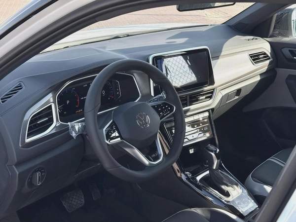 Volkswagen T ROC 300TSI Black Edition 1.5L Petrol 2025 Export Price @ 72,500 AED
