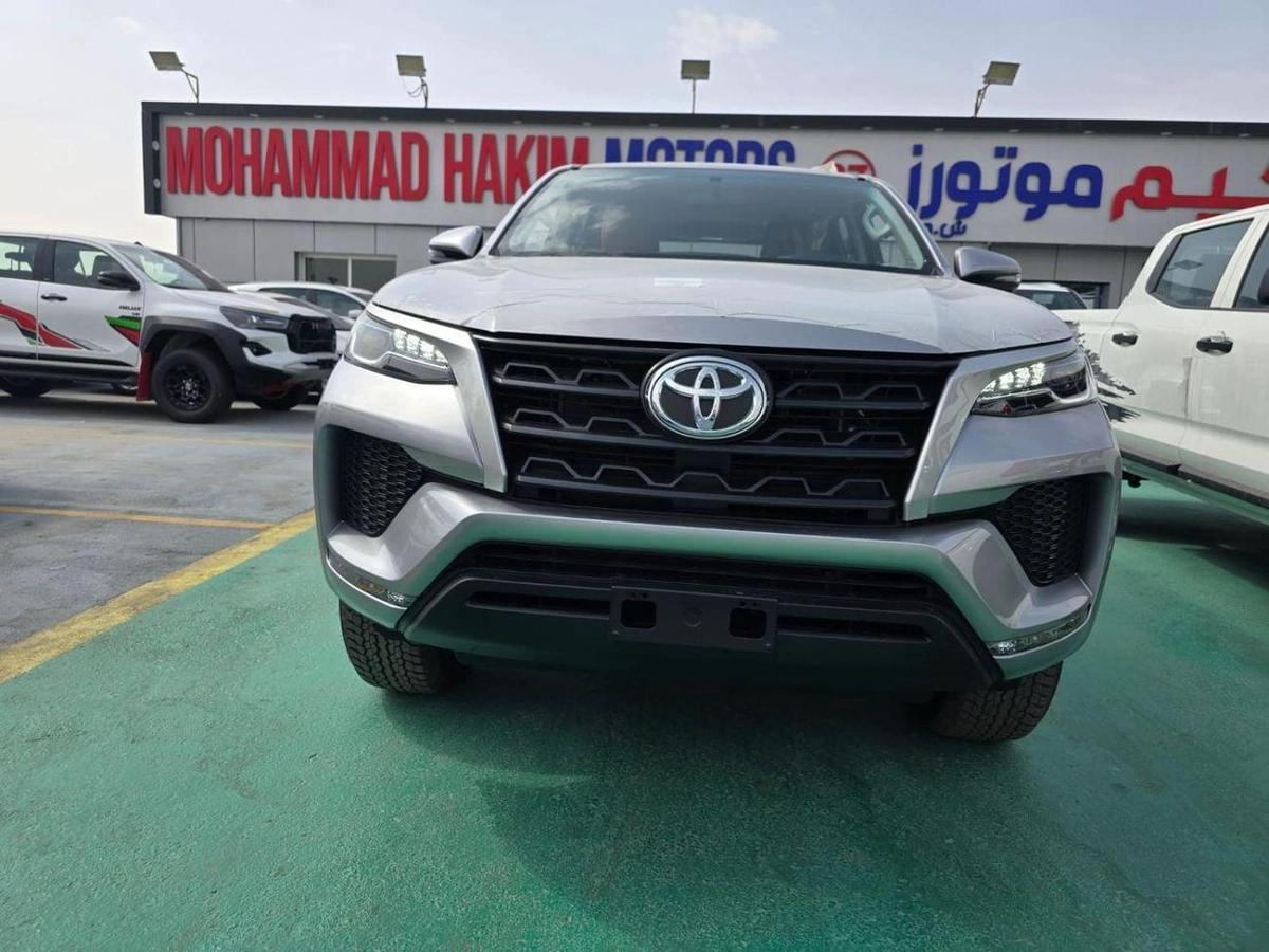 Toyota Fortuner Toyota Fortuner 2.7L 4-Cylinder – 2026 – GCC Specs-3-3
