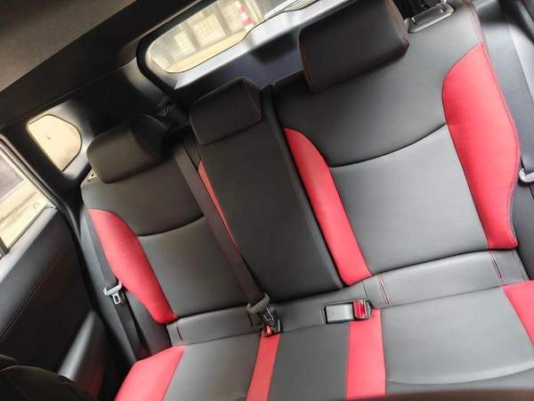Toyota Frontlander HYBRID LEADING VERSION / 2.0L V4 / SUNROOF, LEATHER SEATS, DVD+CAMERA