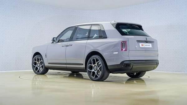 Rolls-Royce Cullinan Black Badge