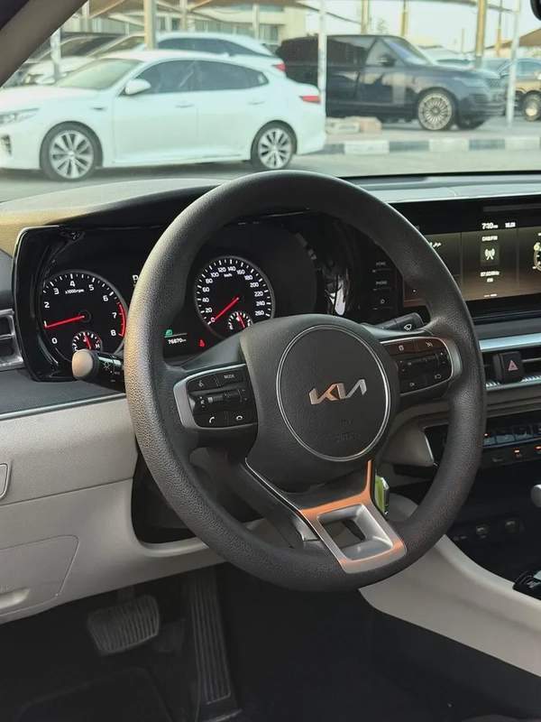Kia K5 model 2023 gcc original paint (last price ) كيا K5 موديل ٢٠٢٣ خليجي صبغ وكالة السعر نهائي