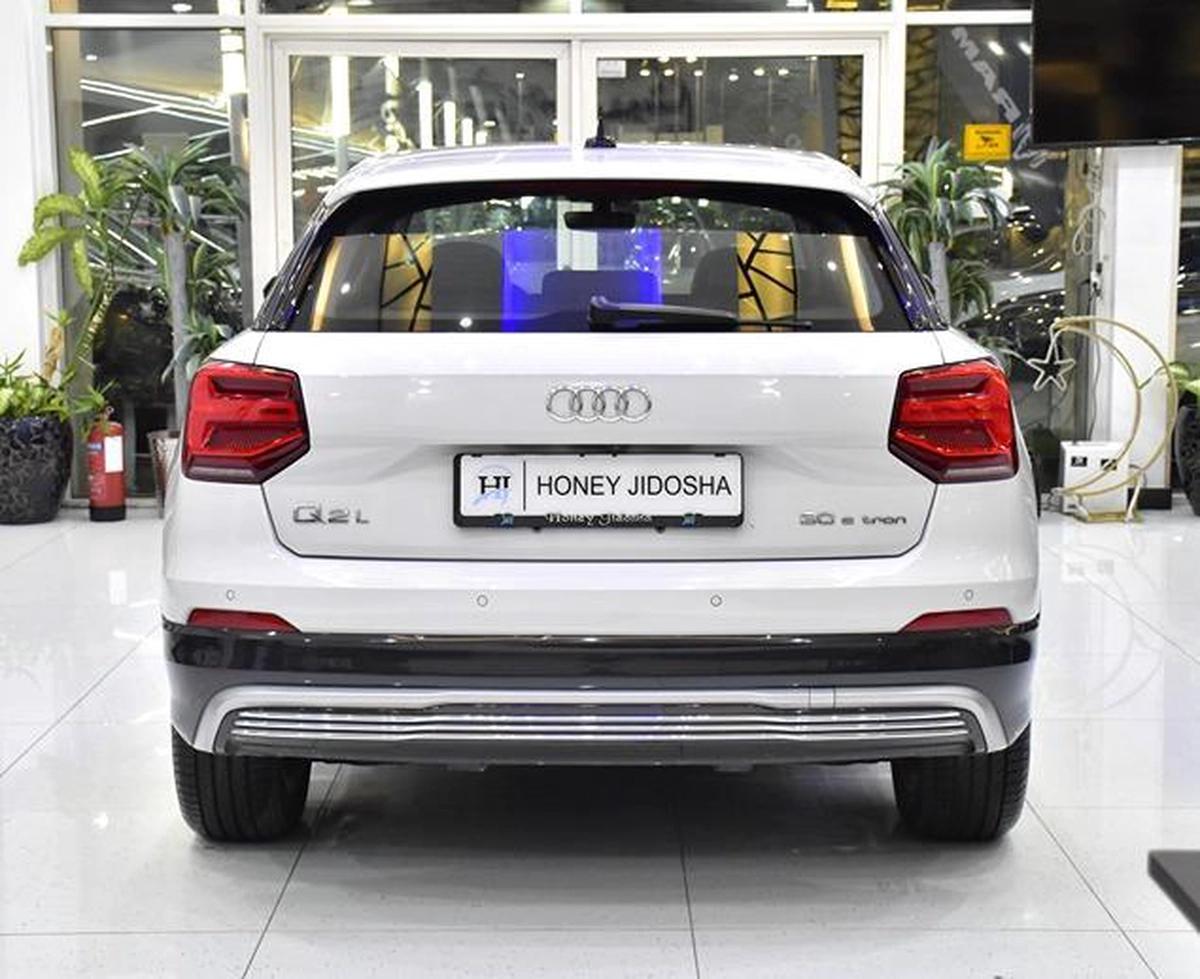 Audi Q2L 30 E-Tron ( 2021 Model ) in White Color Chinese Specs-4-4