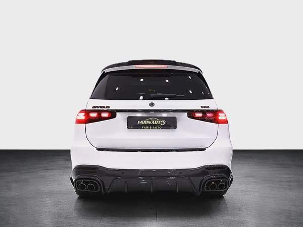 GLS 63 WITH FULL BRABUS 900 CARBON BODYKIT + PILOT SEATS + PREMIUM BRABUS INTERIOR + CARBON