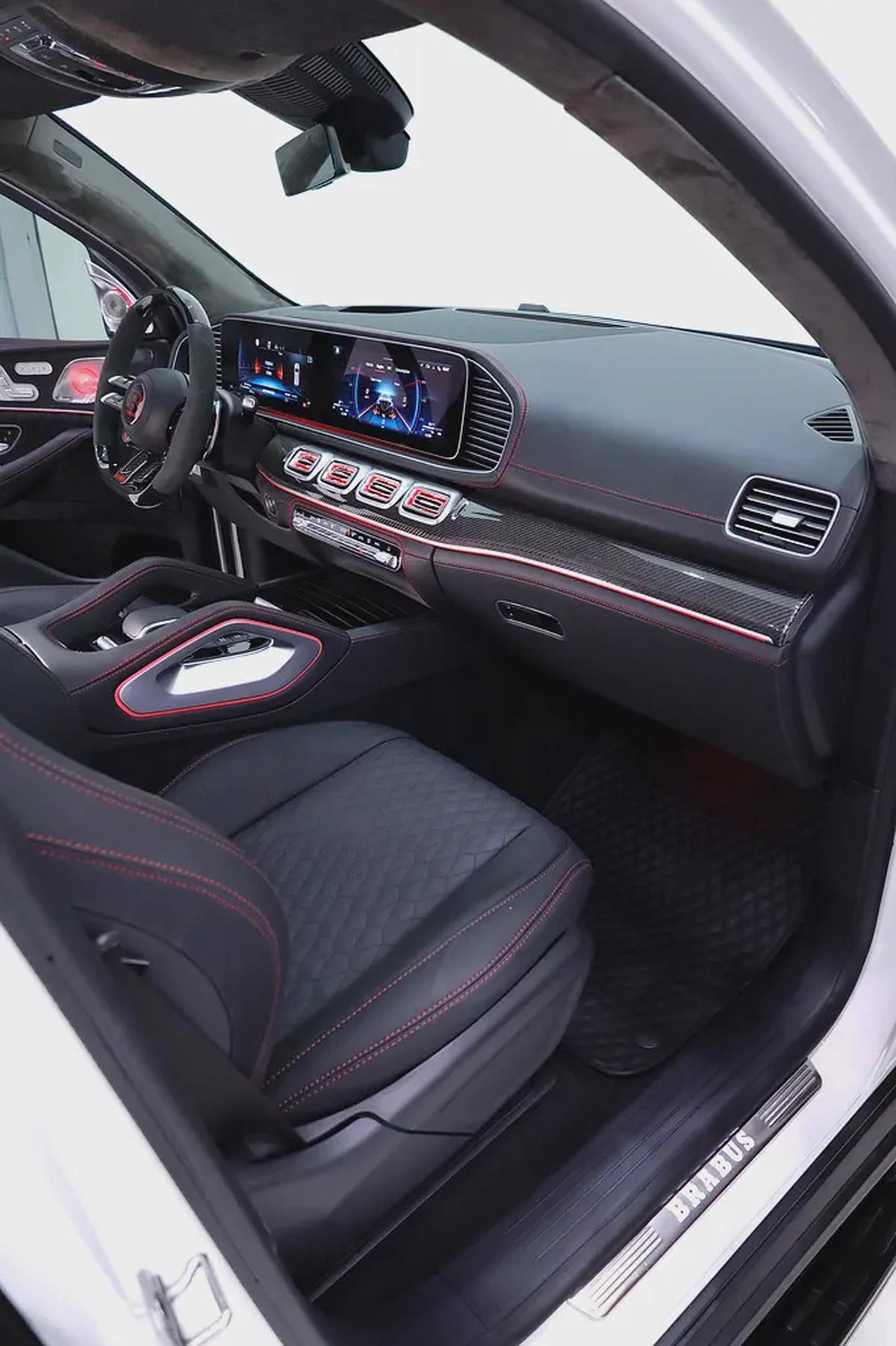 GLS 63 WITH FULL BRABUS 900 CARBON BODYKIT + PILOT SEATS + PREMIUM BRABUS INTERIOR + CARBON-7-7