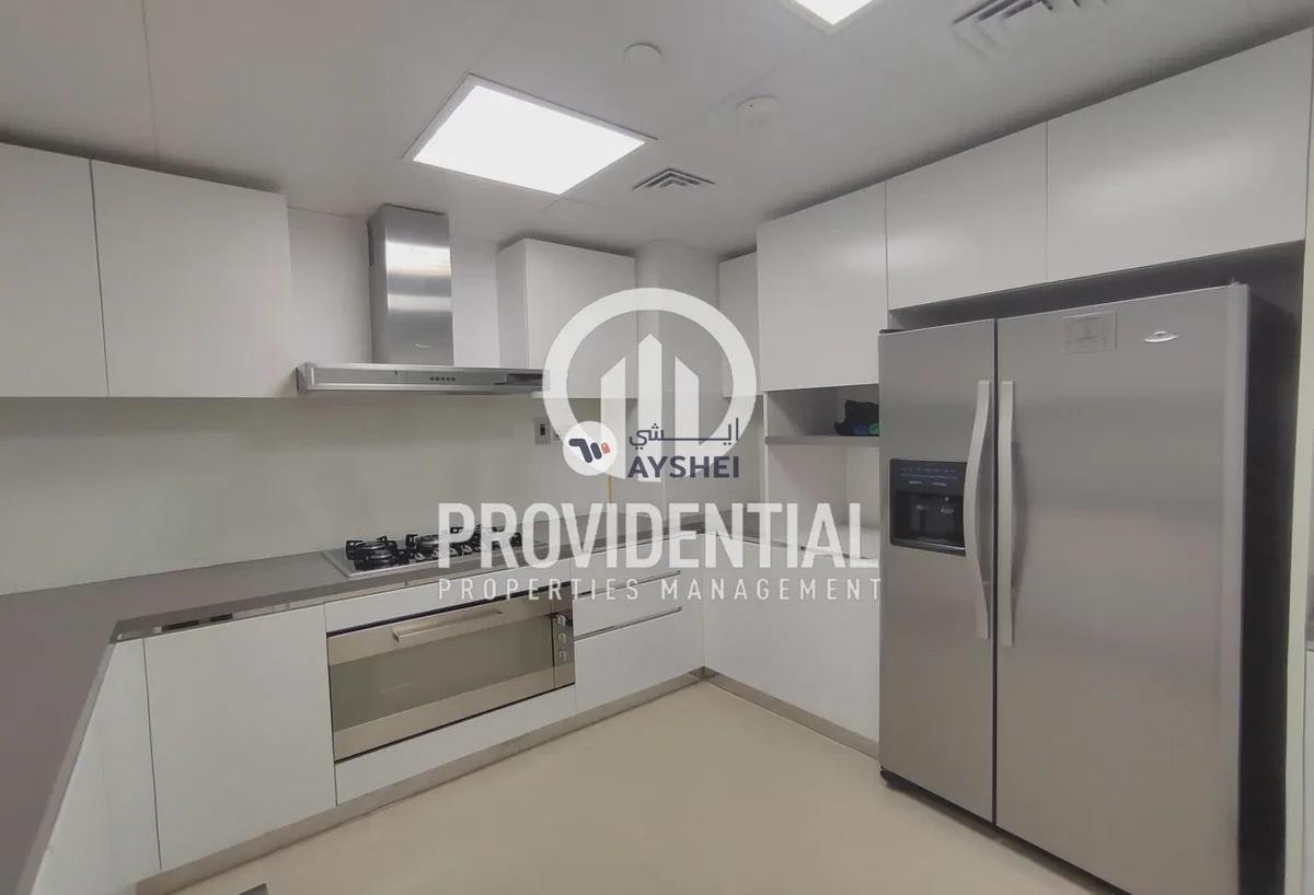 APARTMENT FOR RENT IN ETIHAD TOWER 2, ETIHAD TOWERS-7-7