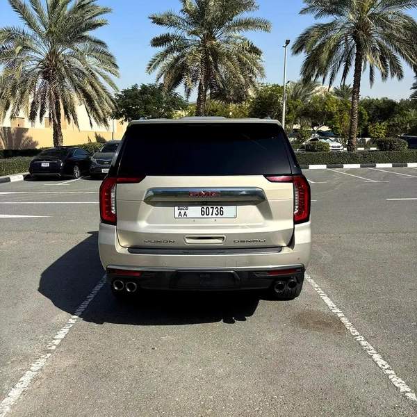 GMC Yukon Denali