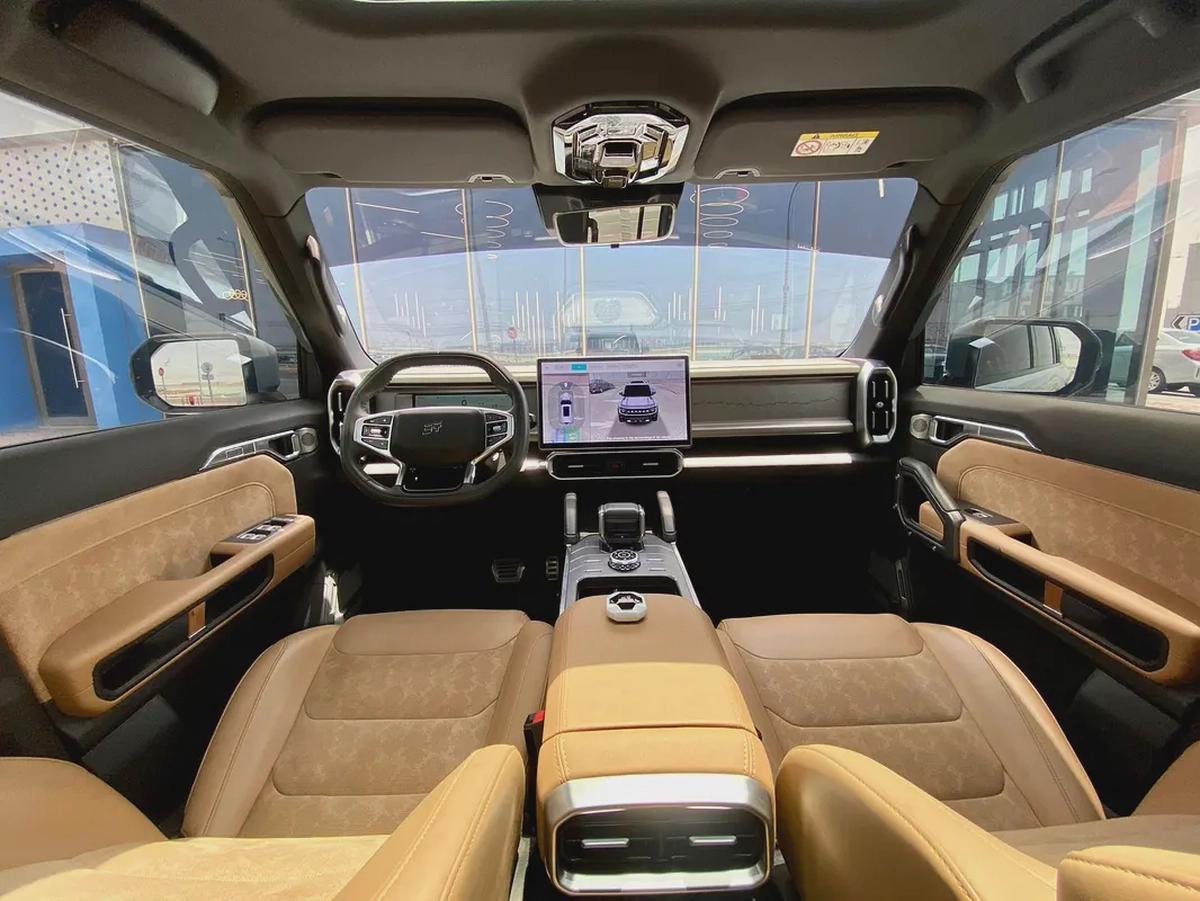 1,598 - MONTHLY | LUXURY PLUS | GCC | AGENCY MAINTAINED | ORIGINAL PAINT-7-7