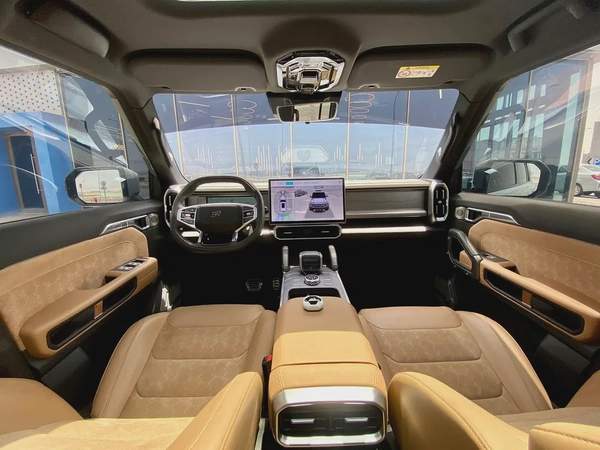 1,598 - MONTHLY | LUXURY PLUS | GCC | AGENCY MAINTAINED | ORIGINAL PAINT