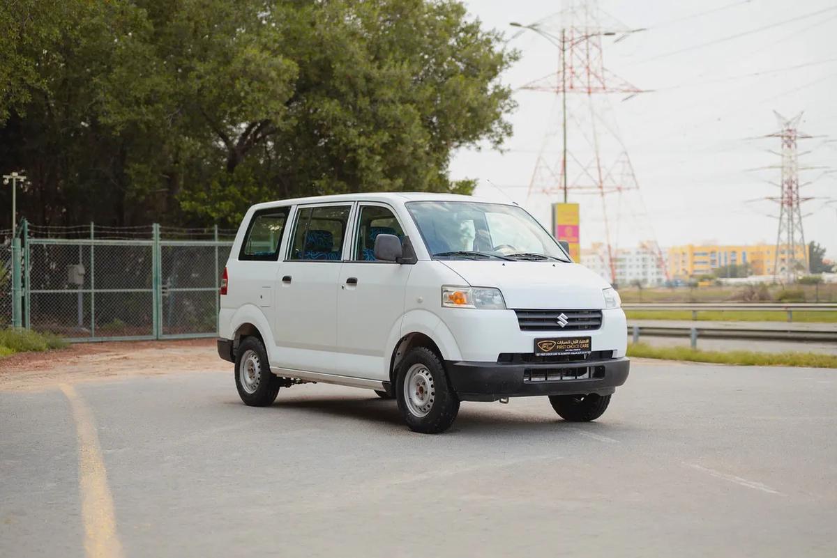 Suzuki AVP | 8-Seater Van | Manual | GCC Specs | Ref#S00646-1-1