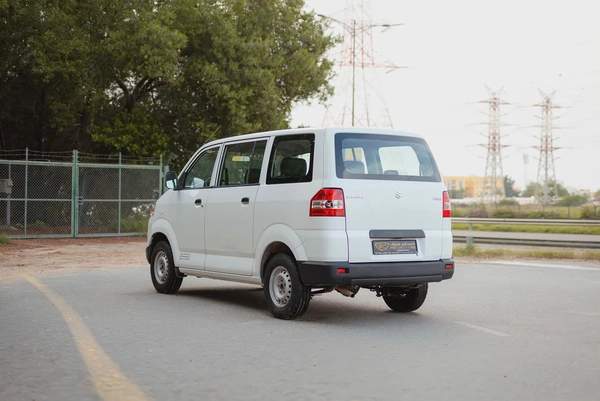 Suzuki AVP | 8-Seater Van | Manual | GCC Specs | Ref#S00646