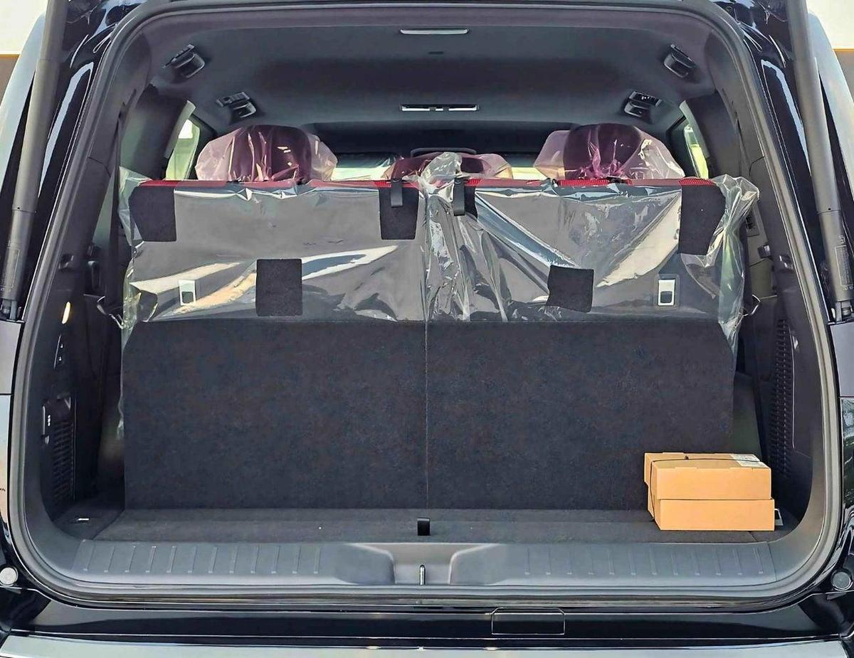 Toyota Land Cruiser VXR TWIN TURBO EXCL / HIGH OPTION / SUNROOF / LEATHER / POWER SEATS/3.5L PETROL V6 A/T/ (CODE#LCTVXR-6-6