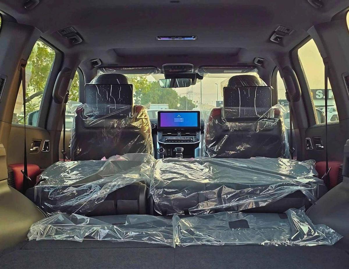 Toyota Land Cruiser VXR TWIN TURBO EXCL / HIGH OPTION / SUNROOF / LEATHER / POWER SEATS/3.5L PETROL V6 A/T/ (CODE#LCTVXR-7-7