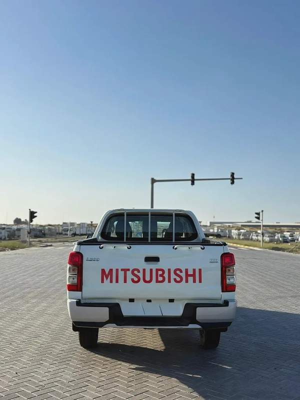 Mitsubishi L200 DIESEL 2020 4/4
