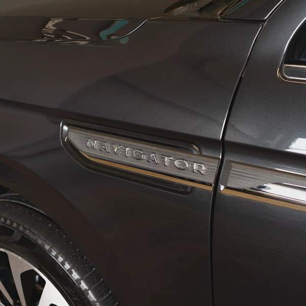 AED 3,257P.M • 0% Downpayment • Navigator Reserve • 1 year warranty