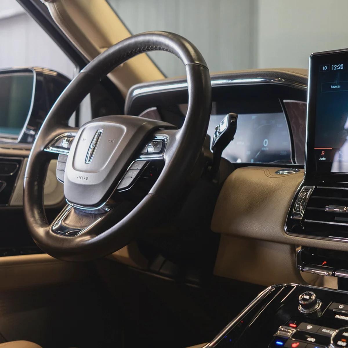 AED 3,257P.M • 0% Downpayment • Navigator Reserve • 1 year warranty-9-9