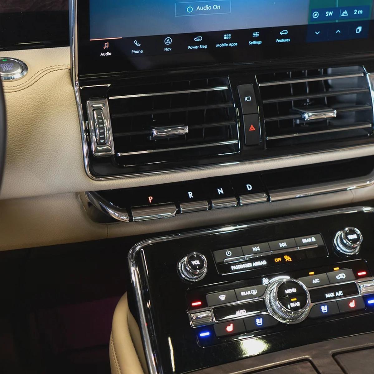 AED 3,257P.M • 0% Downpayment • Navigator Reserve • 1 year warranty-10-10