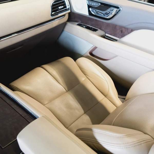 AED 3,257P.M • 0% Downpayment • Navigator Reserve • 1 year warranty