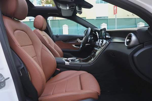 Mercedes-benz C200-131000KM-2019-GCC Specs