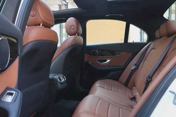 Mercedes-benz C200-131000KM-2019-GCC Specs