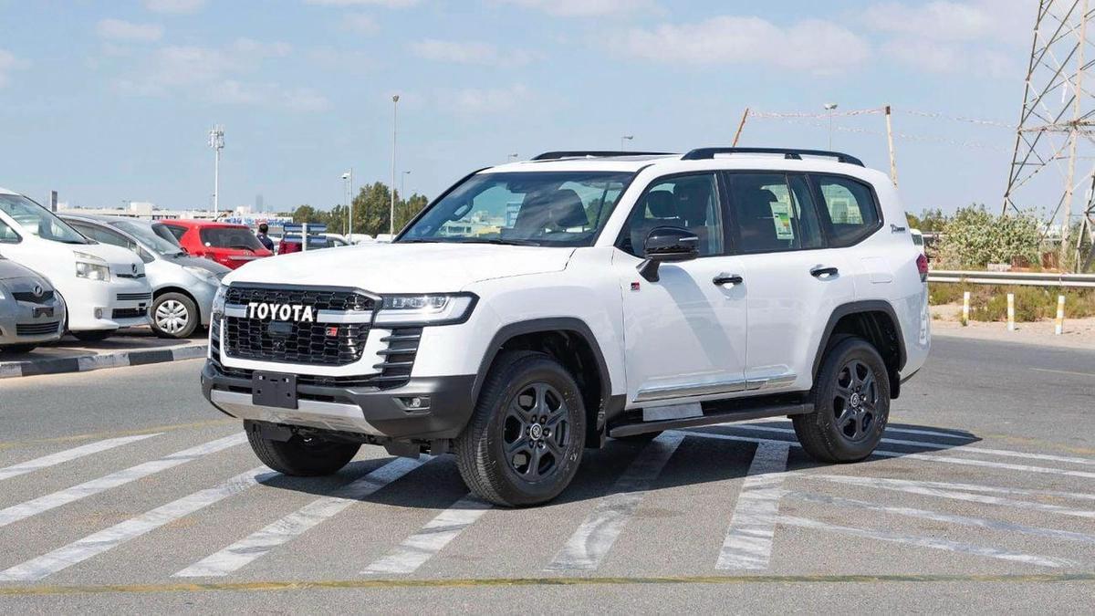Toyota Land Cruiser GR SPORT FULL OPTION DIESEL-1-1