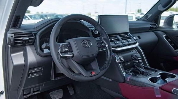 Toyota Land Cruiser GR SPORT FULL OPTION DIESEL