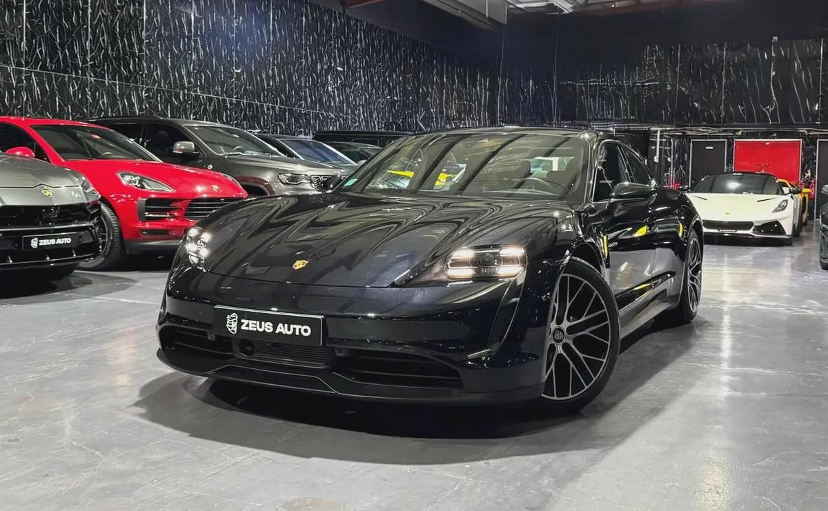 Porsche Taycan Standard 2023 GCC specs for 335,000.00 AED-0-0