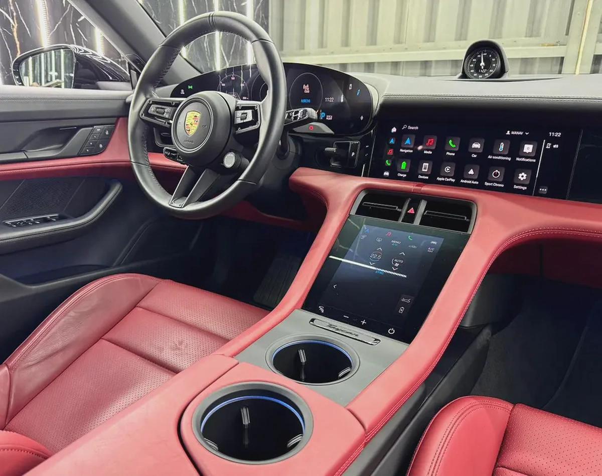 Porsche Taycan Standard 2023 GCC specs for 335,000.00 AED-14-14