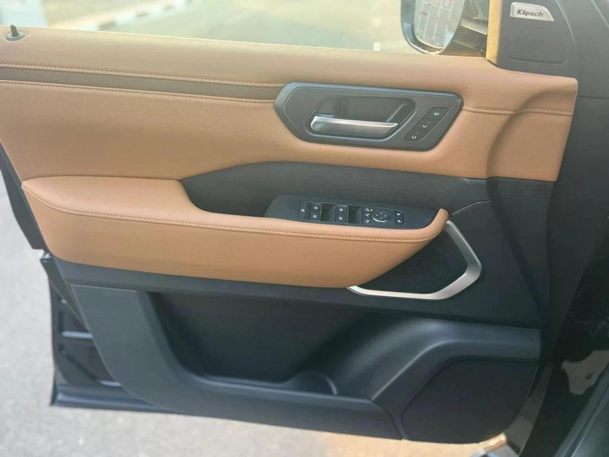 NISSAN PATROL LE PLATINIUM 3.5L TT-8-8
