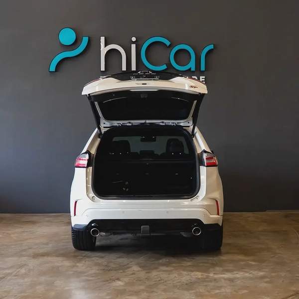 AED 1,628 p.m • 0% Downpayment • Ford Edge ST • 1 Year Warranty