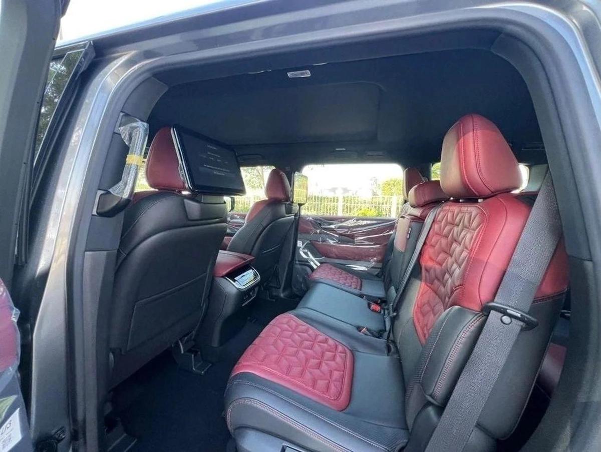 Nissan Patrol LE Platinum | EXPORT-2-2